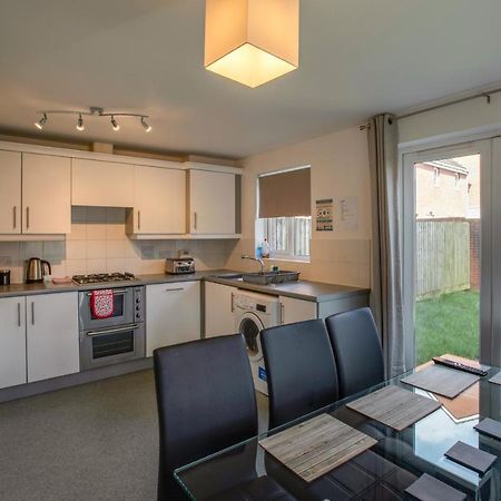 Watkins House By Cliftonvalley Apartments Cardiff Extérieur photo