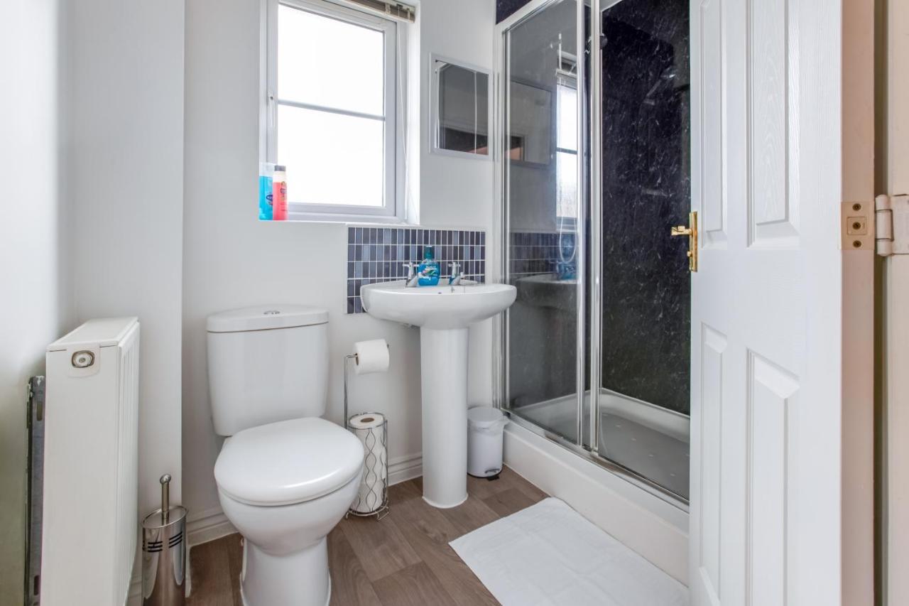 Watkins House By Cliftonvalley Apartments Cardiff Extérieur photo